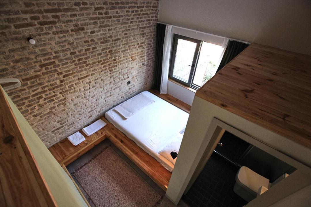 Flaneur Хостел Анталья